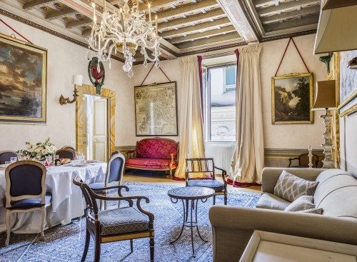Navona Luxury and Historical Apartment