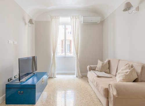 Elegant Apartment in Monti