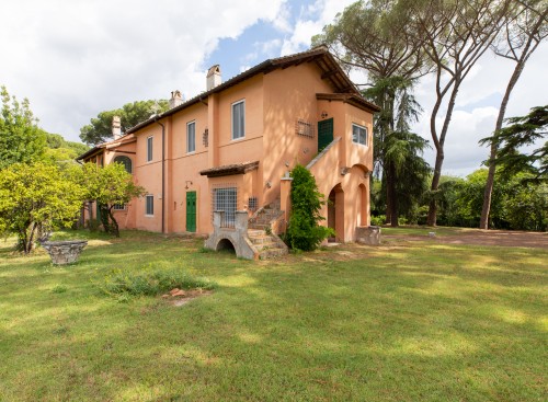 Marvellous Villa in Ancient Rome