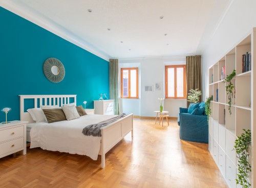 Spanish Steps Blue Apartment