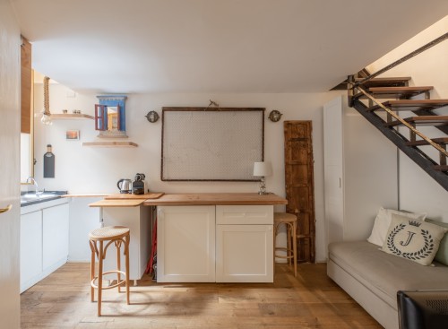 Monti Studio Apartment